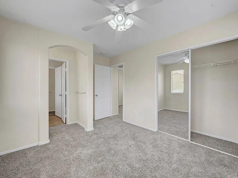 3952 Badgerbrook St — Photo 39