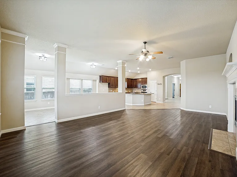 3214 Motley Trl — Photo 9