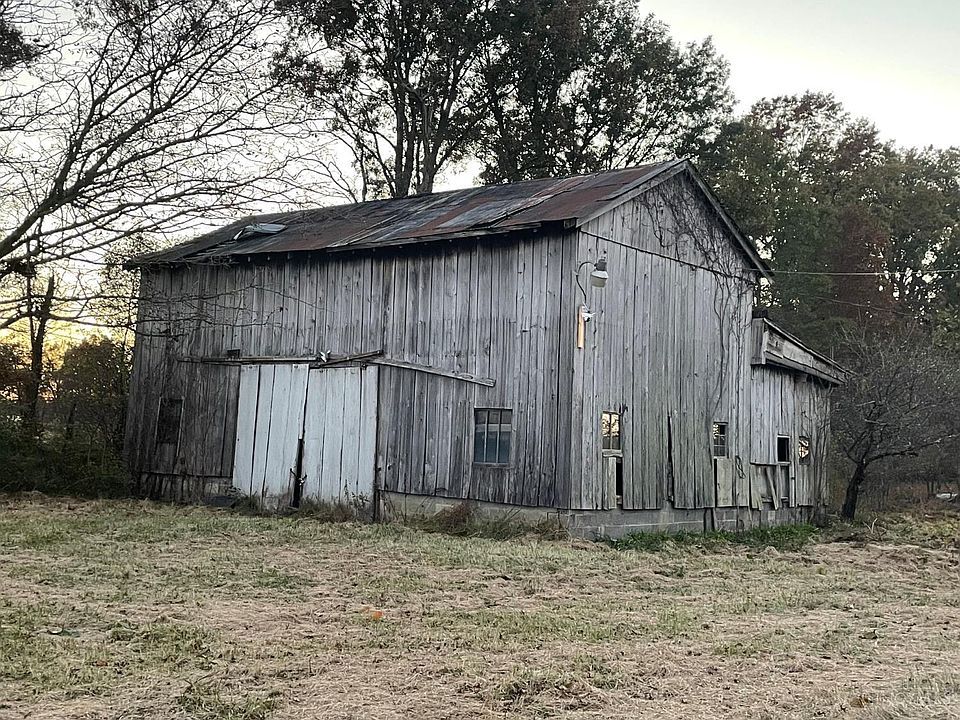 2nd image of 16307 Bodman Rd