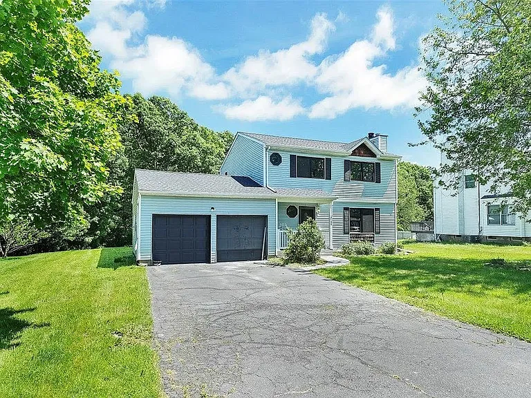 54 Capital Dr — Photo 5