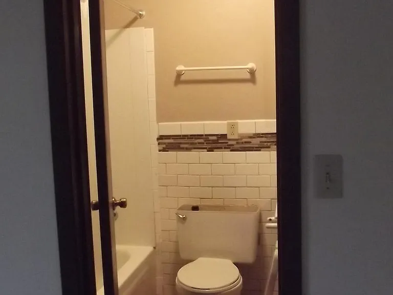 186 Liberty Dr — Photo 15