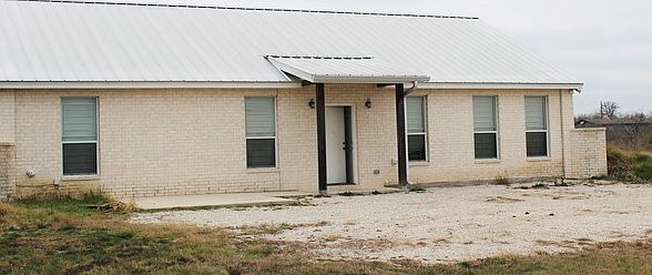 1st image of 305 Glag Ln