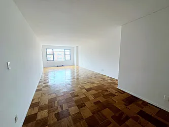 Rented by Manhattan Realty Group