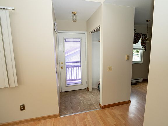 2nd image of 536 E Washington St