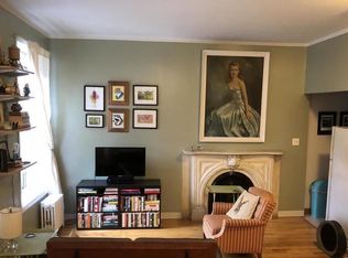 187 Carlton Ave APT 2R, Brooklyn, NY 11205