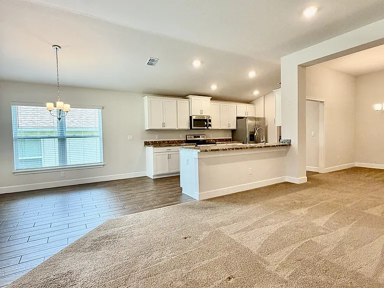 633 W Rexford Dr — Photo 28