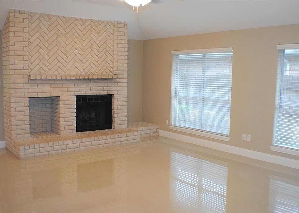 1st image of 7106 Buchanan Dr