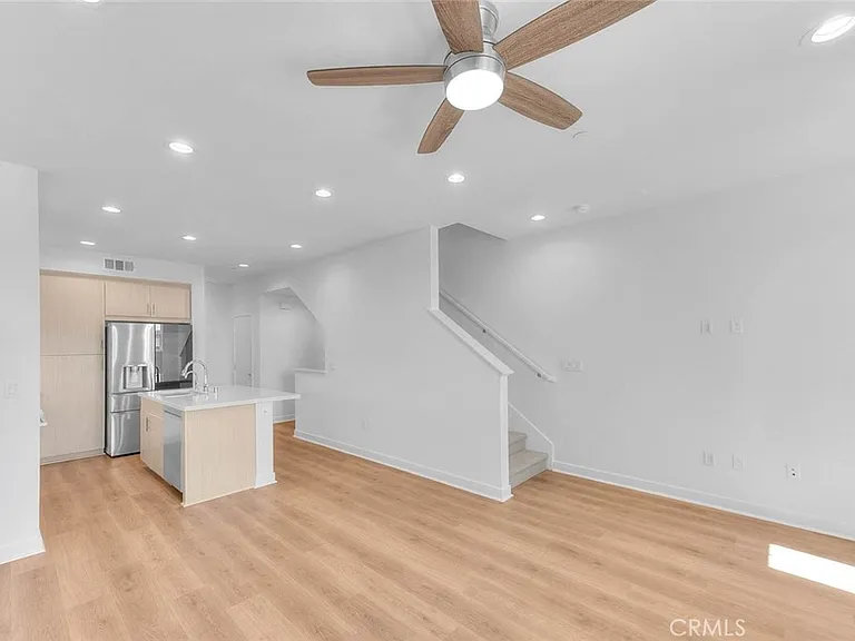 149 N 1st Ave — Photo 14