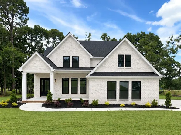 109 Creekwalk Dr, Anderson, SC 29625