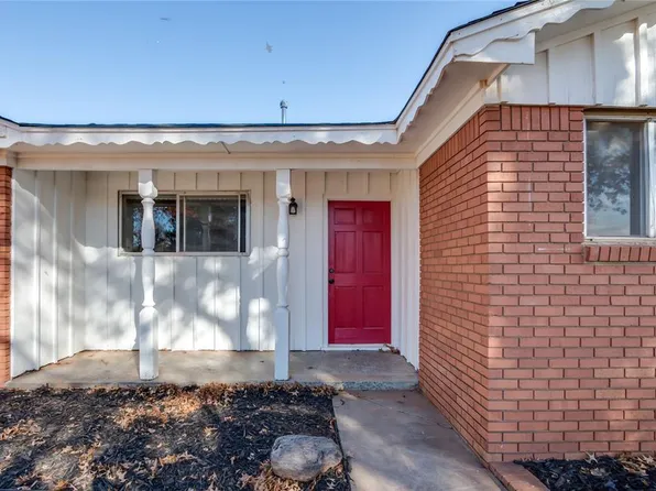 504 Skyline Dr, El Reno, OK 73036