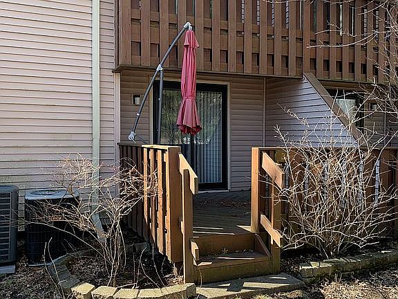 Back patio and balcony 