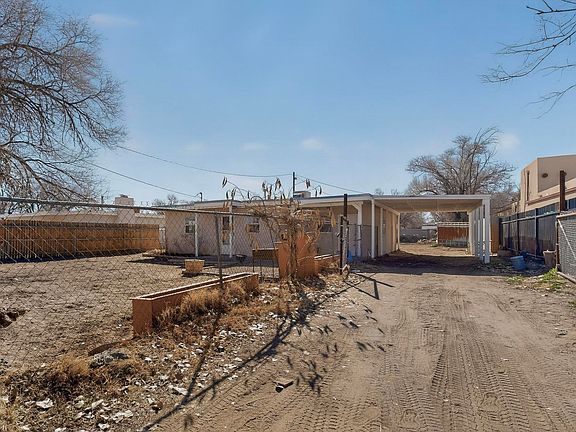 3rd image of 2132 Gun Club Rd SW