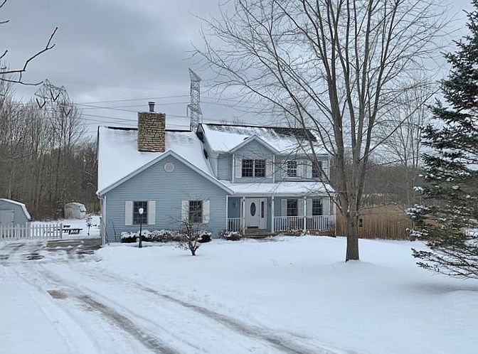1st image of 720 Wheatfield Dr