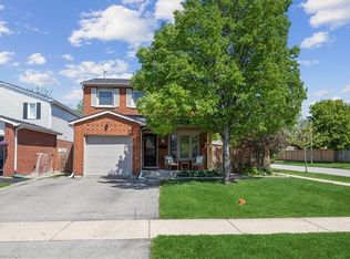 2229 Silverbirch Ct, Burlington, ON L7M3H3