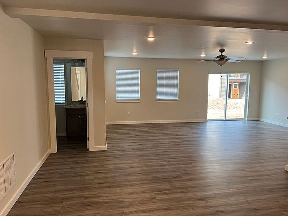 3rd image of 707 S Black Ave #A