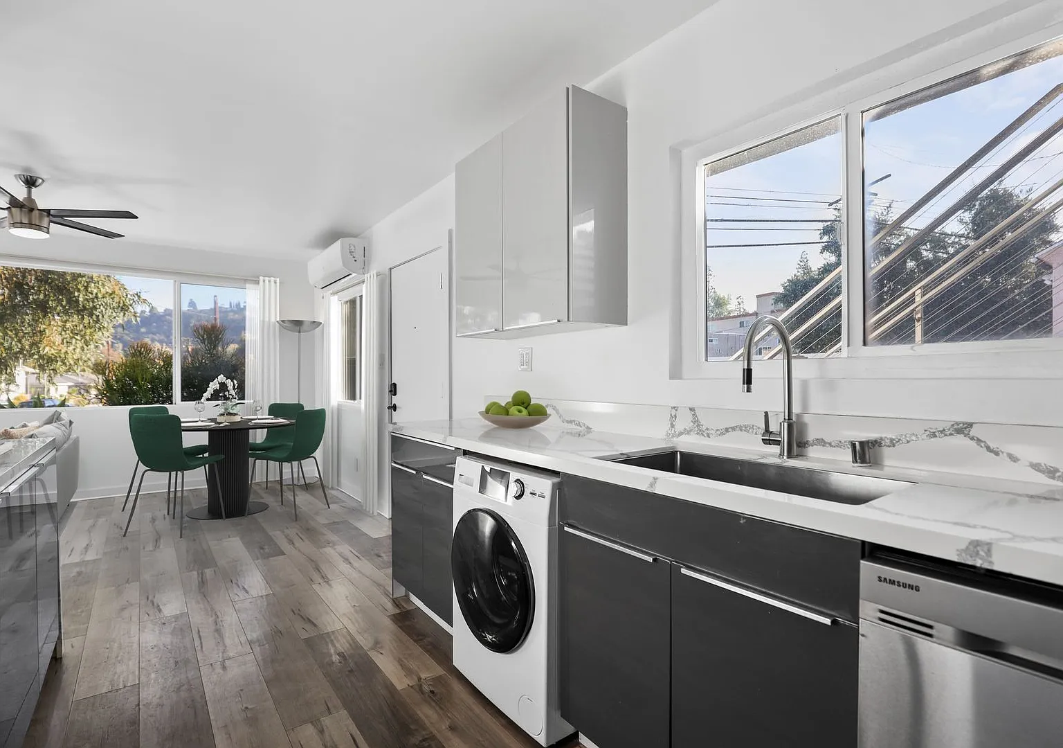 141 San Pacual Avenue Apartments — Photo 3