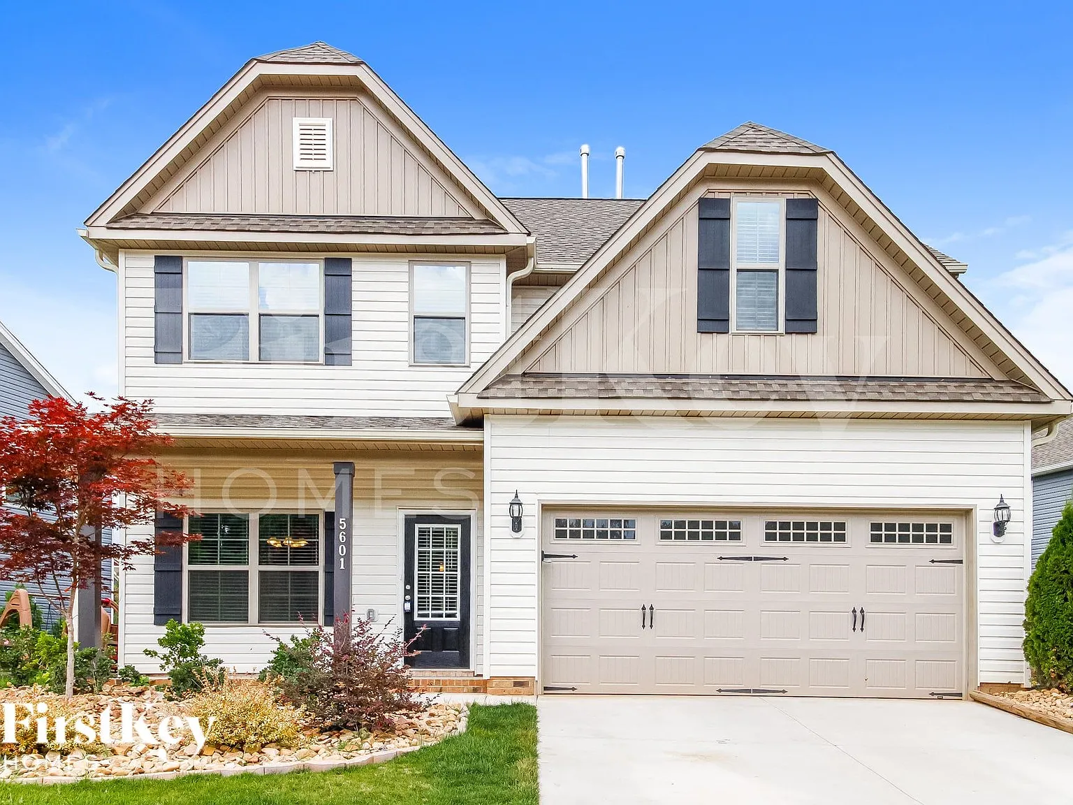 5 bed, 3.5 bath, 2888 sqft, $3,025 — Photo 1