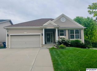 20802 Charles St, Elkhorn, NE 68022