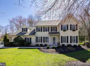 114 Oxford Ln, North Wales, PA 19454