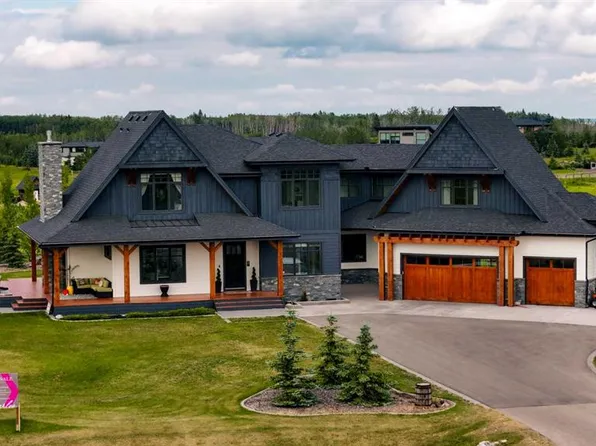 14 Silverhorn Park, Rocky View County, AB T3R 0X3