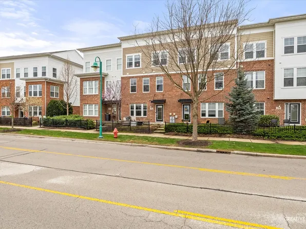 3555 Mulligan Dr, Woodridge, IL 60517