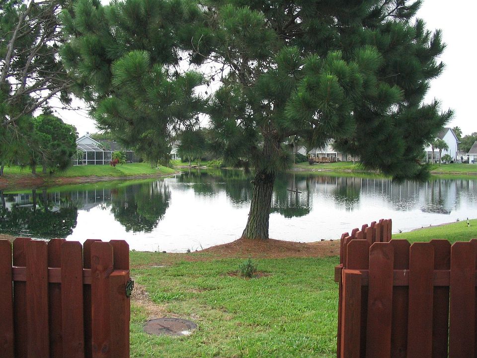 real gate to lake