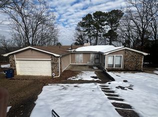 21 Millstone Cv, Maumelle, AR 72113
