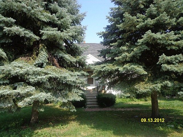 1st image of 10514 Schubert Ave