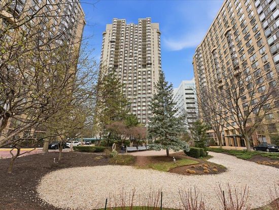 45 River Dr S APT 311, Jersey City, NJ 07310