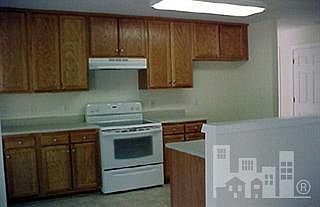 2nd image of 915 Deer Spring Road
