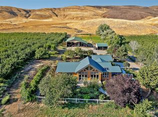 2755 10th St NE, East Wenatchee, WA 98802
