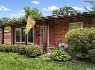 508 Crestvale Dr, Saint Louis, MO 63119