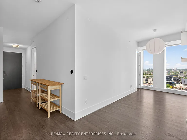 470 Front St W #2306 — Photo 8