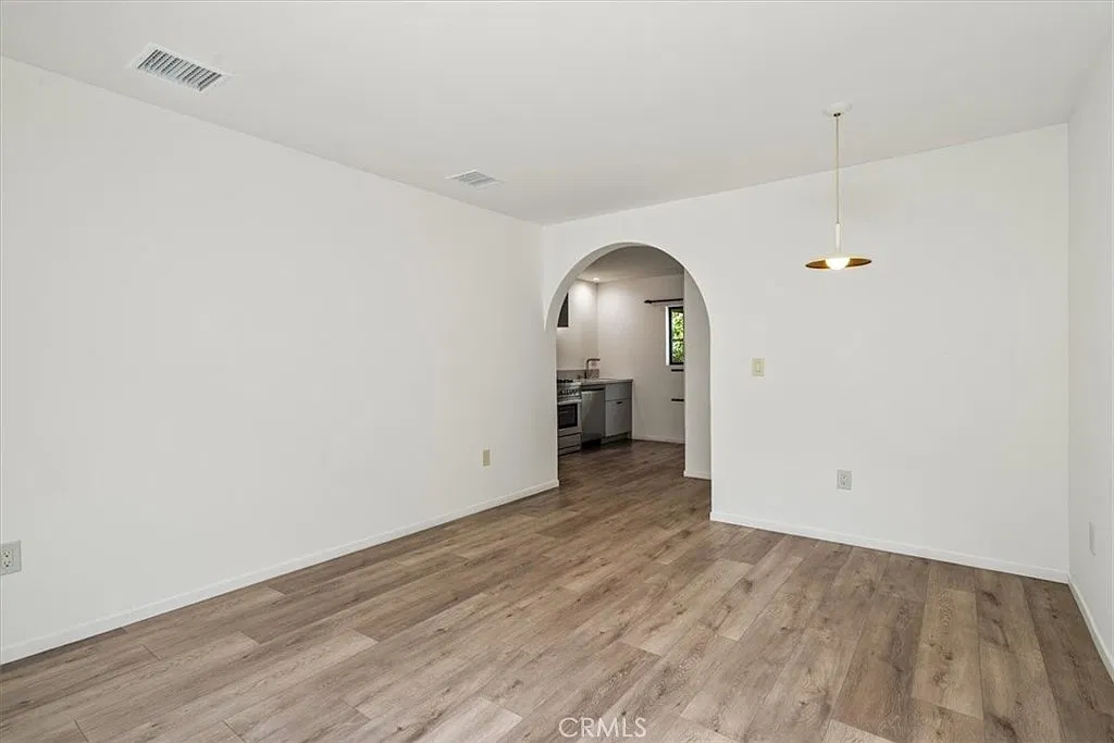 1 bed, 640 sqft, $2,800 — Photo 4