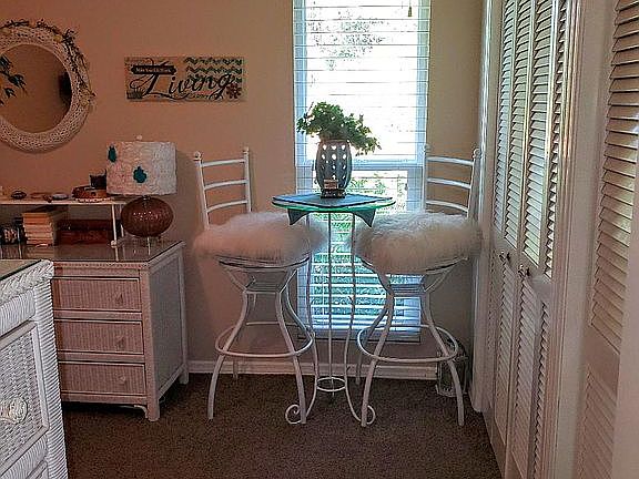 enter 2nd bdrm