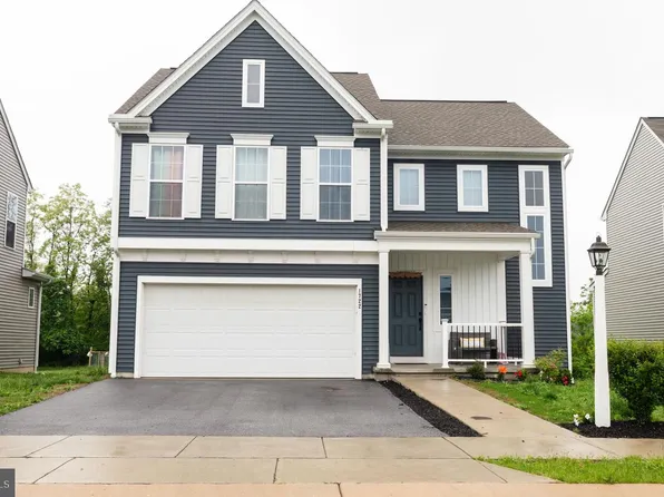 1722 Bradley Dr, Harrisburg, PA 17110