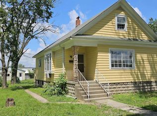 232 N James Ave, Centralia, IL 62801