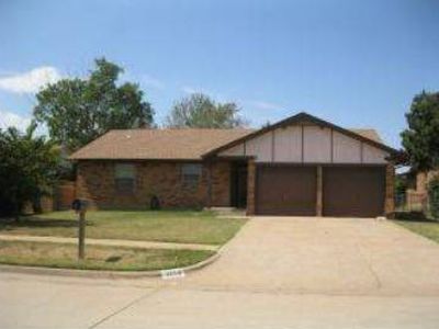 1113 S Patterson Dr, Moore, OK, 73160