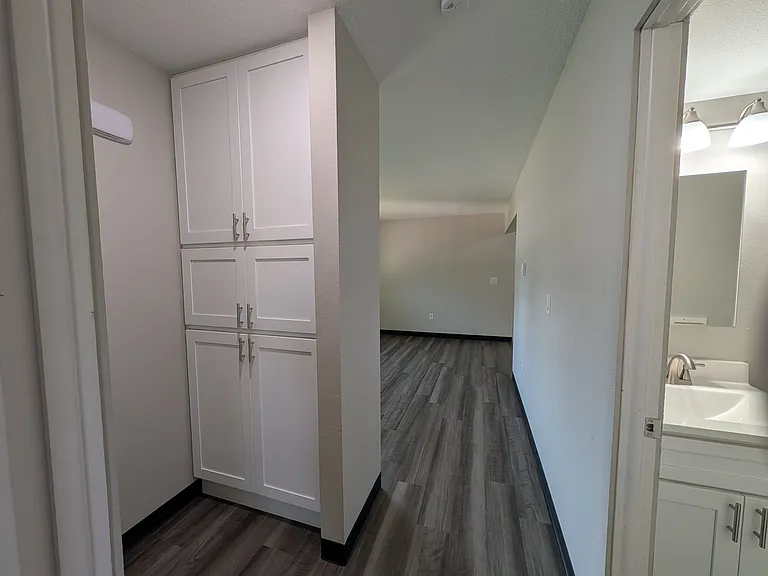 6110 Monroe St #15 — Photo 11