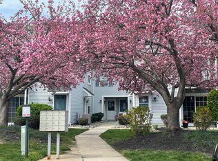 3815 Adelaide Dr #A, Mount Laurel, NJ 08054