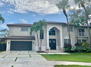 9832 SW 77th Pl, Miami, FL 33156