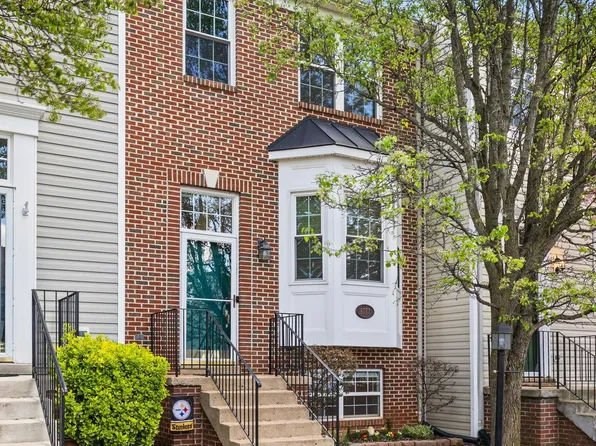 8777 Dunstable Loop, Bristow, VA 20136