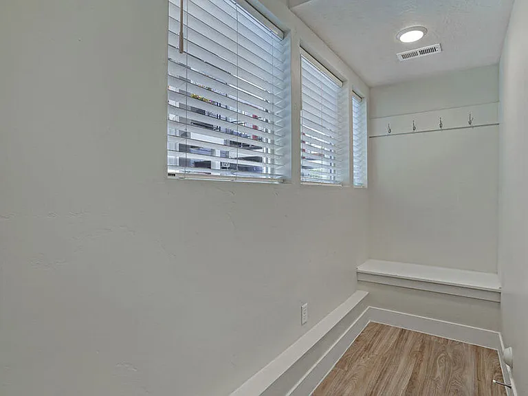 North Metro Townhomes — Photo 20