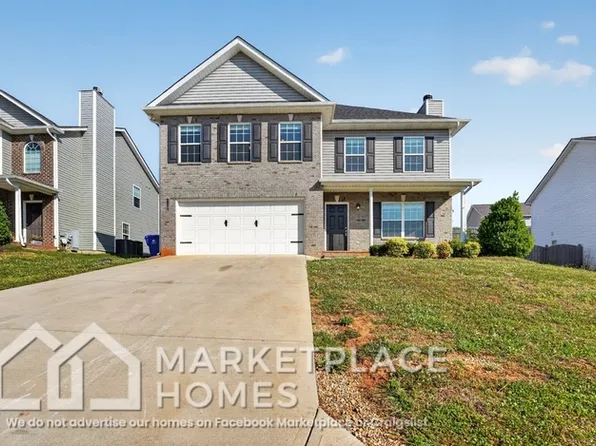 1129 Cloud View Dr, Powell, TN 37849