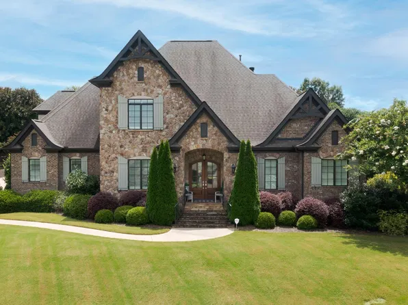 6 Calaverdi Ct, Simpsonville, SC 29681