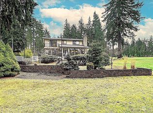201 E Westwood Ln, Union, WA