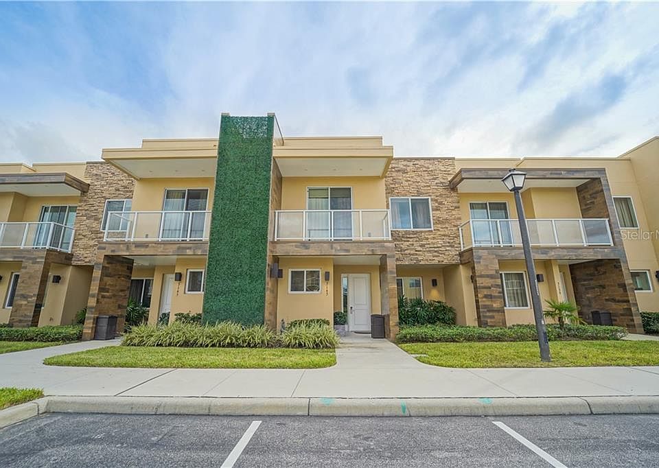 1st image of 3143 Brasilia Ave