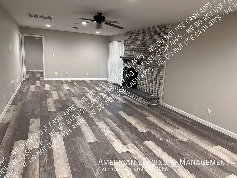1301 Spring Lake Dr — Photo 7