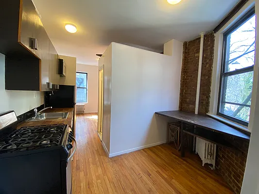 Rented by The Downtown LLC | media 20
