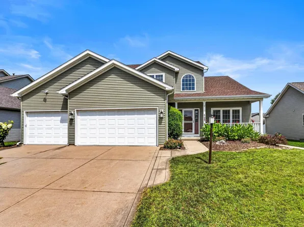 402 Gentian St, Savoy, IL 61874